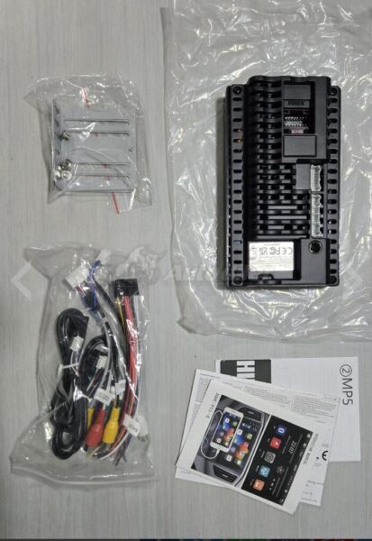 Android 14 HD Multimedija 2 DIN 7" – CarPlay, Android Auto, 2GB/64GB