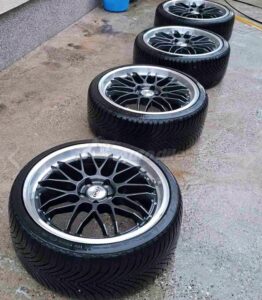 DOTZ REVVO 19” 5x112 8.5J – Set 4 aluminijumske felne sa gumama 235/35 R19