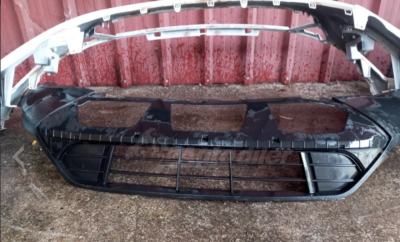 Branik za Ford Kuga 2018 bijeli