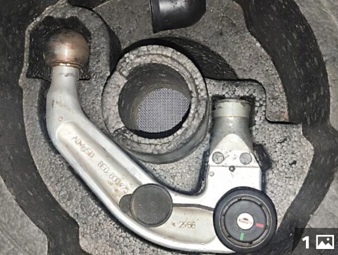 Kuka za vuču Audi 2003