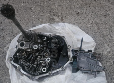 Mjenjač / Mehatronika za Audi A6 2.0 TDI Multitronic 2009–2011 (A6 2010)