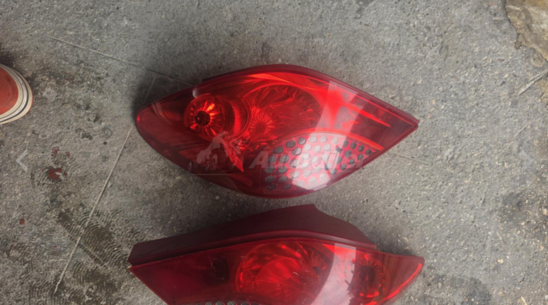 Stop svjetla Peugeot 207 2007 – Lijevo i desno