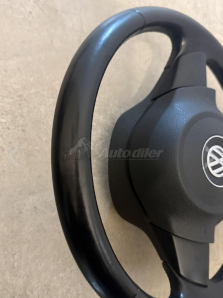 Kožni volan sa airbagom Golf 6 2011 – kao nov