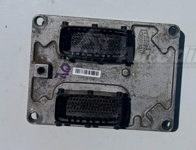 Motorni kompjuter ECU za Fiat Stilo 1.6 benzin 2005 – original