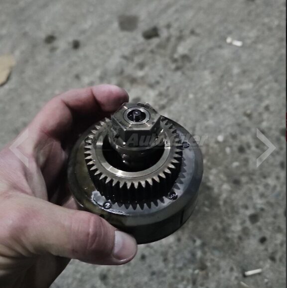 Upravljački ventil bregaste sa zupčanikom – ORIGINAL VAG 03L906455C