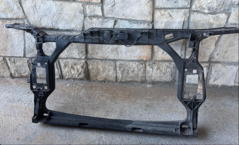 Vezni lim za Audi A4 B8 – prednji vezni lim original